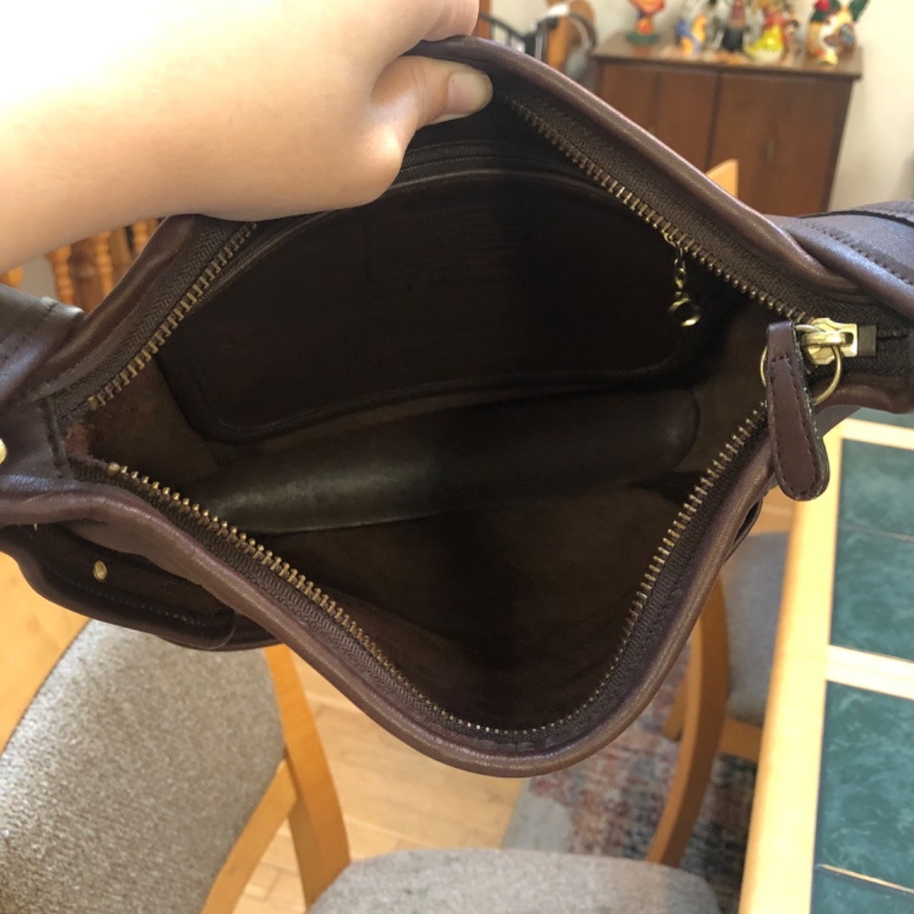 Coach Legacy Vintage 9816 Chocolate Brown - Picture 9 of 16